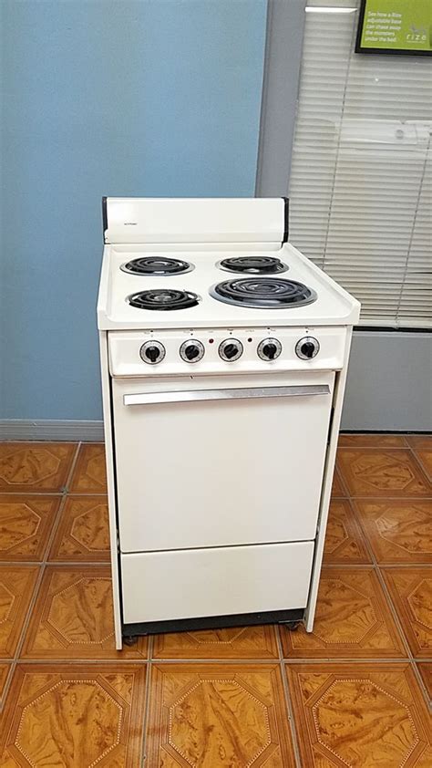 Hotpoint Apartment Size Stove For Sale In Port Richey Fl Offerup