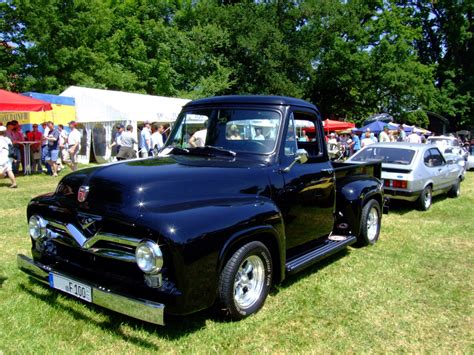 Fileford F100 Pickup V8 1955