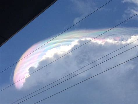 Rare Sighting Of Incredible Unicorn Rainbow Cloud Spotted Slicing