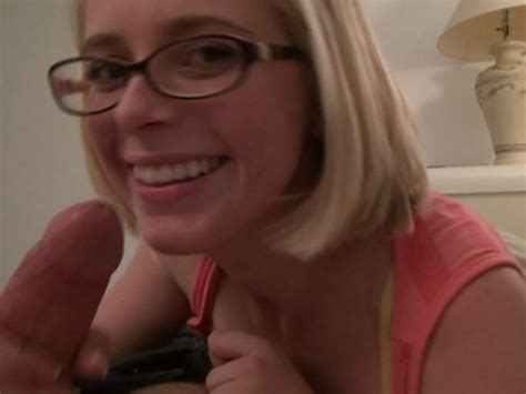 Short Haired Blond Nerd Penny Pax Sucks A Delicious Lollicock Sex Video