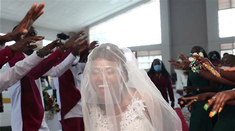 Bride Dances To Vice Versa By Size 8 Reborn And Rose Muhando Wedding