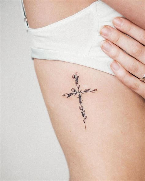 26 Tattoo Designs That Show Strength (Religious, Lotus, Animal ...
