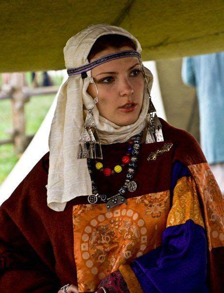 Medieval Slavic Costume Of Ancient Russia Slovens From Novgorod