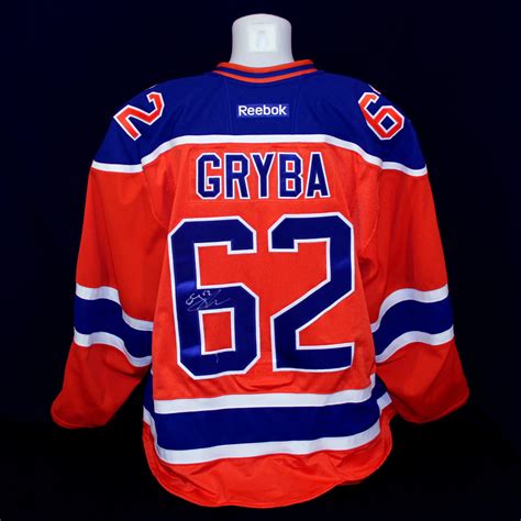 Calgary flames line brawl | february 1st, 2020. Eric Gryba #62 - Autographed 2015-16 Edmonton Oilers vs Calgary Flames "Battle of Alberta" Game ...