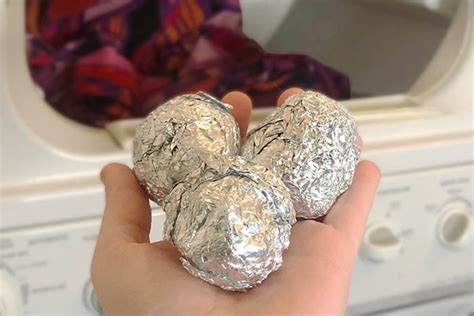 Can I Put Aluminum Foil Balls In The Dryer To Reduce Static