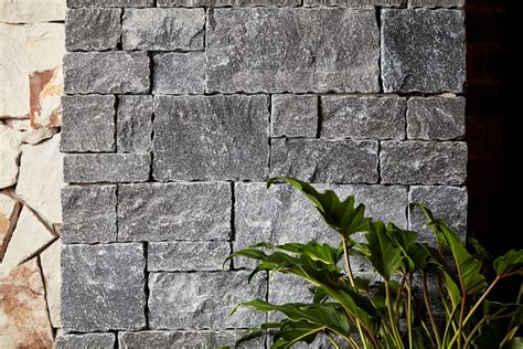Natural Stone Wall Cladding And Stacked Stones