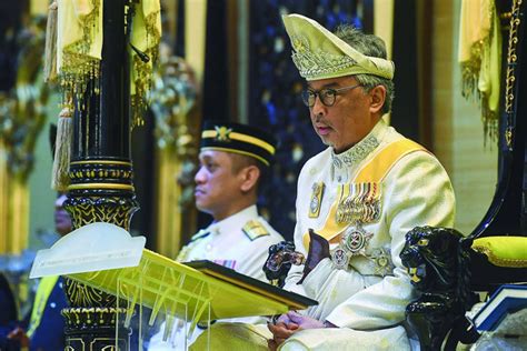 Perlembagaan persekutuan malaysia berasaskan kepada perlembagaan tanah melayu 1957. Proses Pemilihan Perdana Menteri oleh Yang Di-Pertuan ...