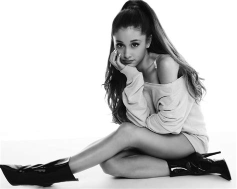 Ariana G 3 Lunateen