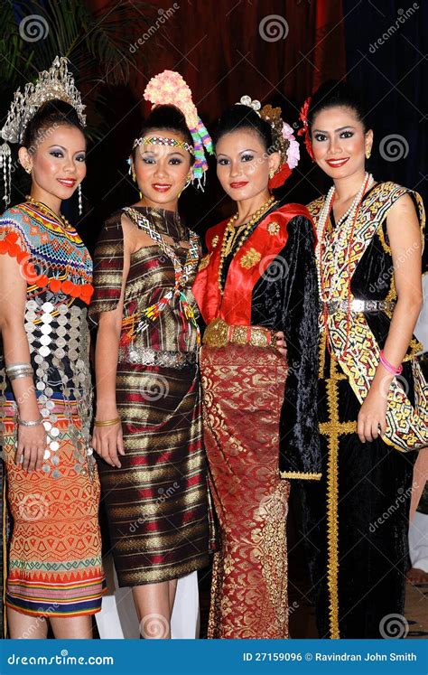 Top 153 Malaysian Traditional Dress Best Vn