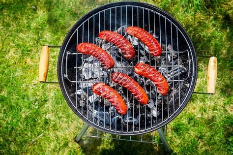 When they are warmed up, place them in the bowl of the tortilla. How Long To Cook Sausage On The Grill, Making Magic in 35 ...