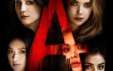 Marlene king y se basa libremente en la novela homónima escrita por la autora sara shepard. Pretty Little Liars: Wir wissen, wer A.D. ist!