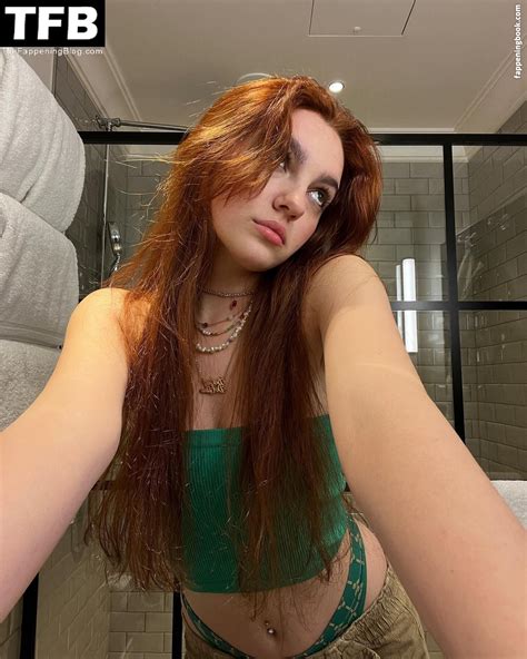Emily Carey Emily Carey Nude Onlyfans Leaks The Fappening Photo
