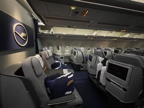 Review Lufthansa A340 Business Class Hkg Fra Young Travelers Of