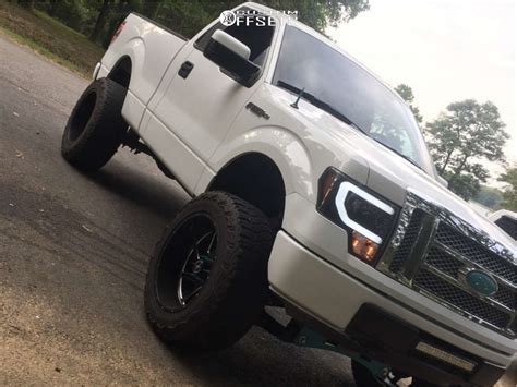 2013 Ford F 150 With 22x12 44 Xtreme Force Xf6 And 37135r22