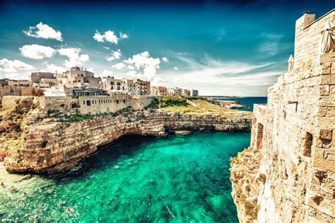 Tus pasajes de avión a italia están muy cerca. Vuelos a Apulia en los meses de verano desde sólo 28€ por ...