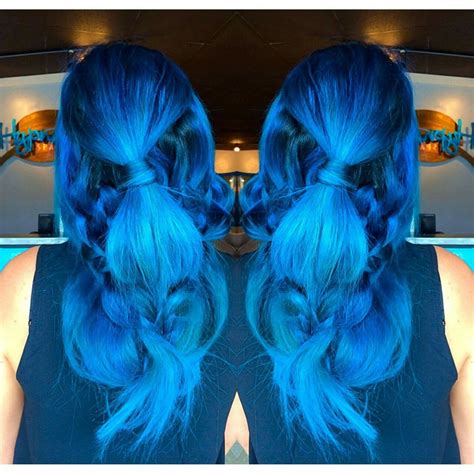 Pin By Siti Mutiah On Colourful Hear Turquoise Hair Color Blue Hair