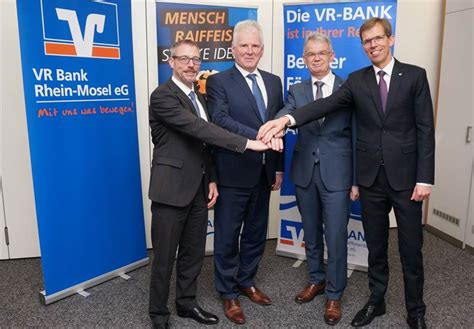 Darüber hinaus bietet es viele weitere. VR-Bank Neuwied-Linz und VR-Bank Rhein-Mosel fusionieren
