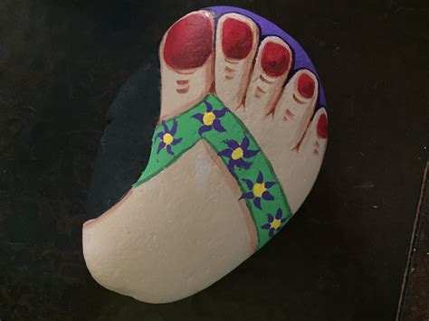 Foot And Flip Flop Painted Rock Painted Rocks Crafts Rock Art