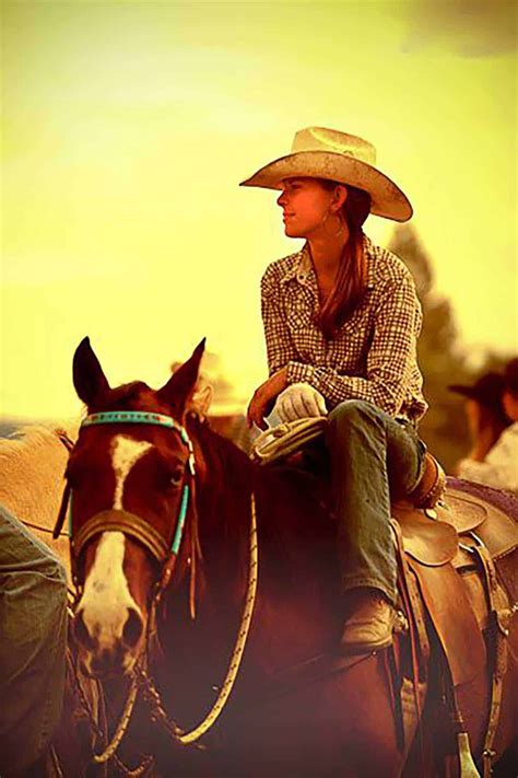 Hairstyles For The Working Cowgirl Cowgirl Magazine