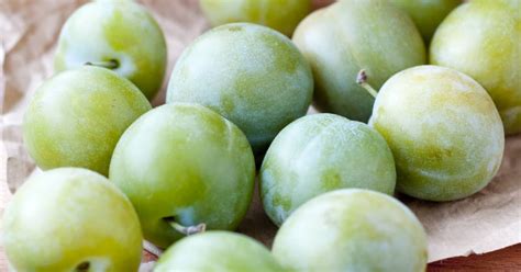 What Makes Greengage Plums Unique