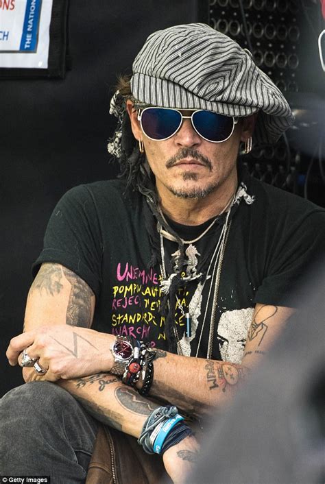 Johnny Depp Spotted At The Pyramid Stage Watching Corbyn Daily Mail