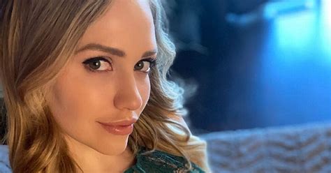 Adult Star Mia Malkova Says She Didnt Think It Through Before