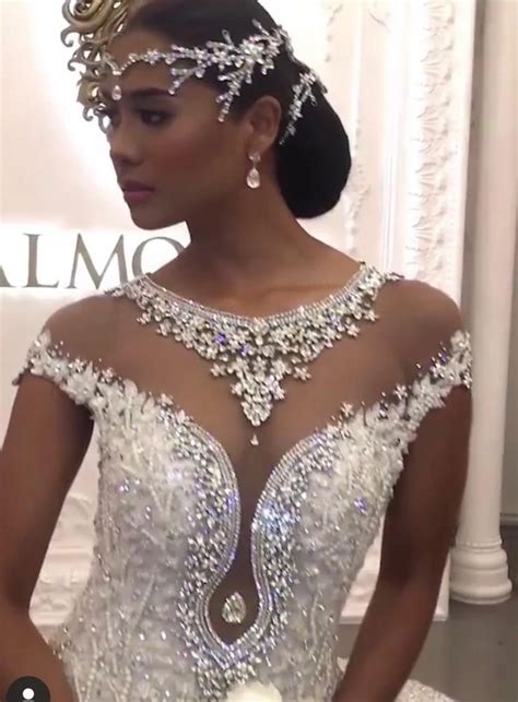 Luxurious Crystal Beaded Mermaid Wedding Dresses 2020 Vintage Arabic Dubai Plus Size Lace Bridal