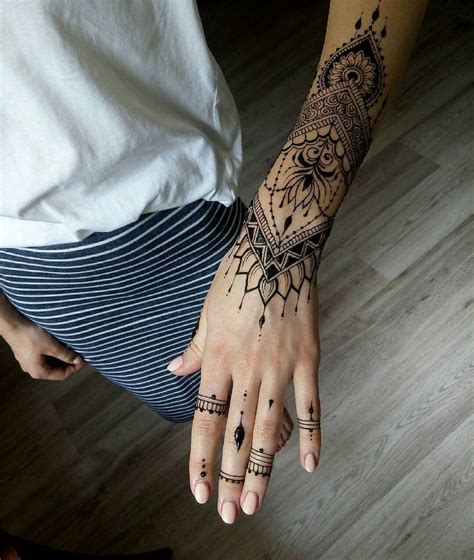 Pin By Cassie Coons On Tattoo For All Henna Inspired Tattoos Hand