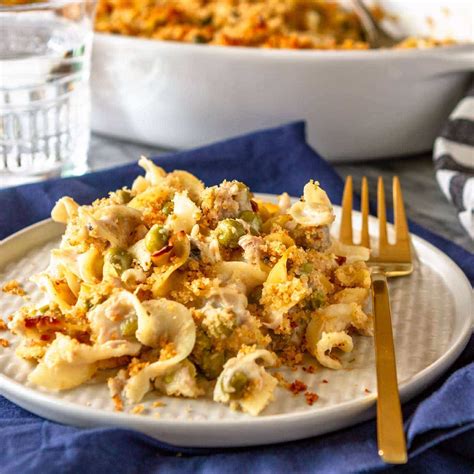 Easy Tuna Casserole With Egg Noodles Unsophisticook