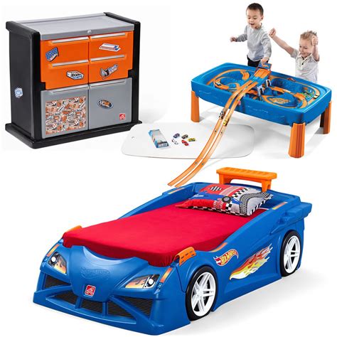 Modern beds, contemporary dressers, lounge chairs and benches comprise our modern bedroom furniture collection. Hot Wheels Bedroom Combo - Step2