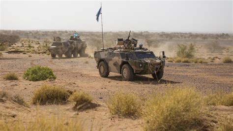 .militär in mali schwand auch in deutschland der rückhalt für den einsatz der bundeswehr dort. Bundeswehr in Mali: Fahrzeuge wegen hoher Temperaturen ...