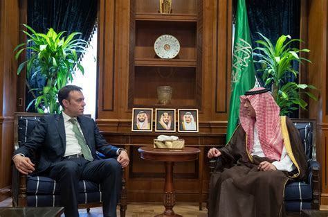 وزارة الخارجية 🇸🇦 On Twitter الرياض وزير الدولة للشؤون الخارجية عضو مجلس الوزراء عادل