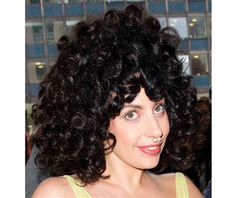 17 Problems Only Curly Haired Girls Will Know Look