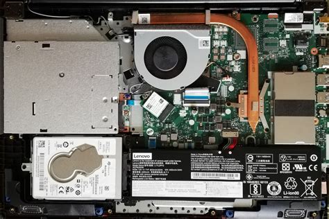 Review del Lenovo IdeaPad 330-15ARR (Ryzen 3 2200U, Vega 3