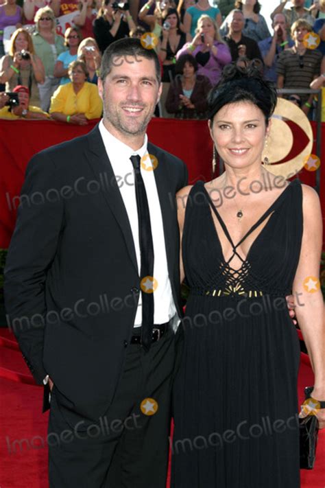 Photos And Pictures Matthew Fox And Wife Primetime Emmys 2005 Shrine