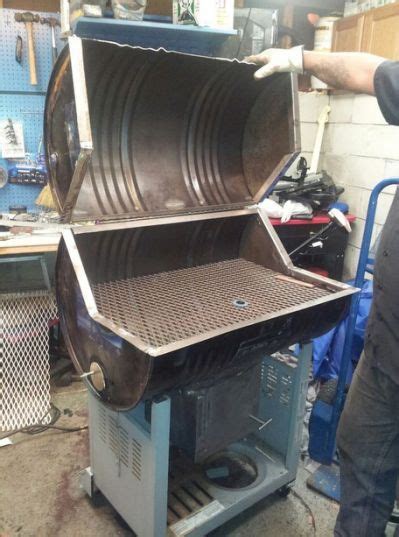 Well, you need to get along with us at bbq grills for sale and let us help you with the best grills and bbqs in town. homemade charcoal grill w/ bottom | Diy grill, Bbq grill ...