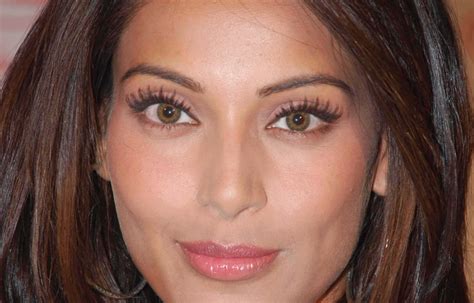 5 Types Of Green Contacts On Brown Eyes You Should Try