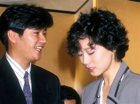Search for text in self post contents. 画像 : 近藤真彦だけしてやったりの金屏風事件。こんな場面で ...