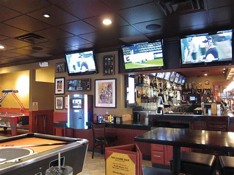 Expert tips for boston restaurants. Best Sports Bars in LA - Gentlemens Guide LA
