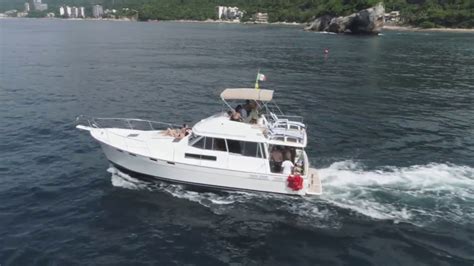 Yacht Bayliner 43 Foot For Rent Youtube