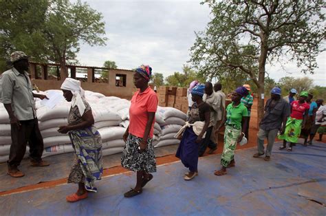 Millions of Zimbabweans face acute hunger, UN food agency warns - RCI ...