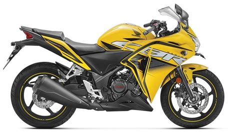 If we talk about honda cbr250rr engine specs then the petrol engine displacement is 249.7 cc. Honda CBR 250 in new Colors Launched in Nepal, Price and ...