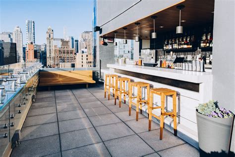 Best Rooftop Bars In Nyc And Theyre All Broken Down By Neighborhood