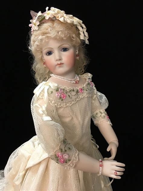 Pin By Mary Ann Shandor On Portrait Jumeau With Images Doll Dresses