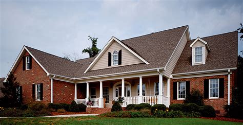 Ranch House Exterior Colors Ideas And Inspiration Paint Colors Behr