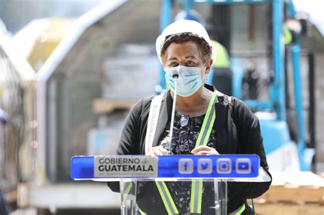 While moderna and pfizer share this one important thing in common, the two drugmakers are quite different in many respects. Salud busca adquirir vacuna Pfizer, y con COVAX Moderna ...