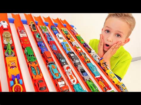 Niki Play With Hot Wheels Cars And Playsets Collection Video With Toy