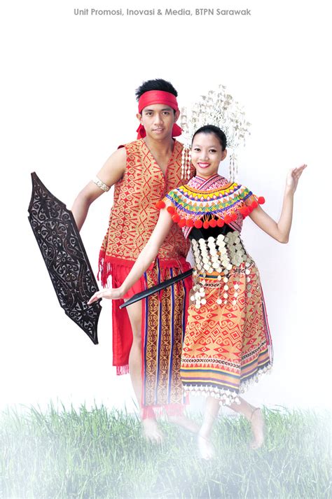 Pakaian Tradisional Sarawak Dan Sabah