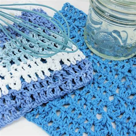 A selection of free crochet patterns from crochet 'n' create, choose from baby items to home decor, easy to crochet designs which i am sure you will enjoy. Easy Little Diamonds Dishcloth Free Crochet Pattern for ...