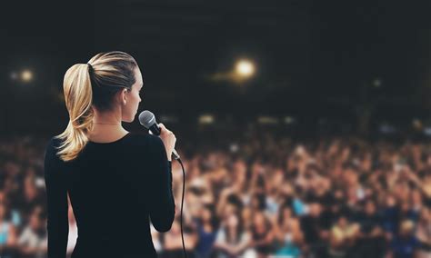 How To Overcome Your Fear Of Public Speaking According To Michelle